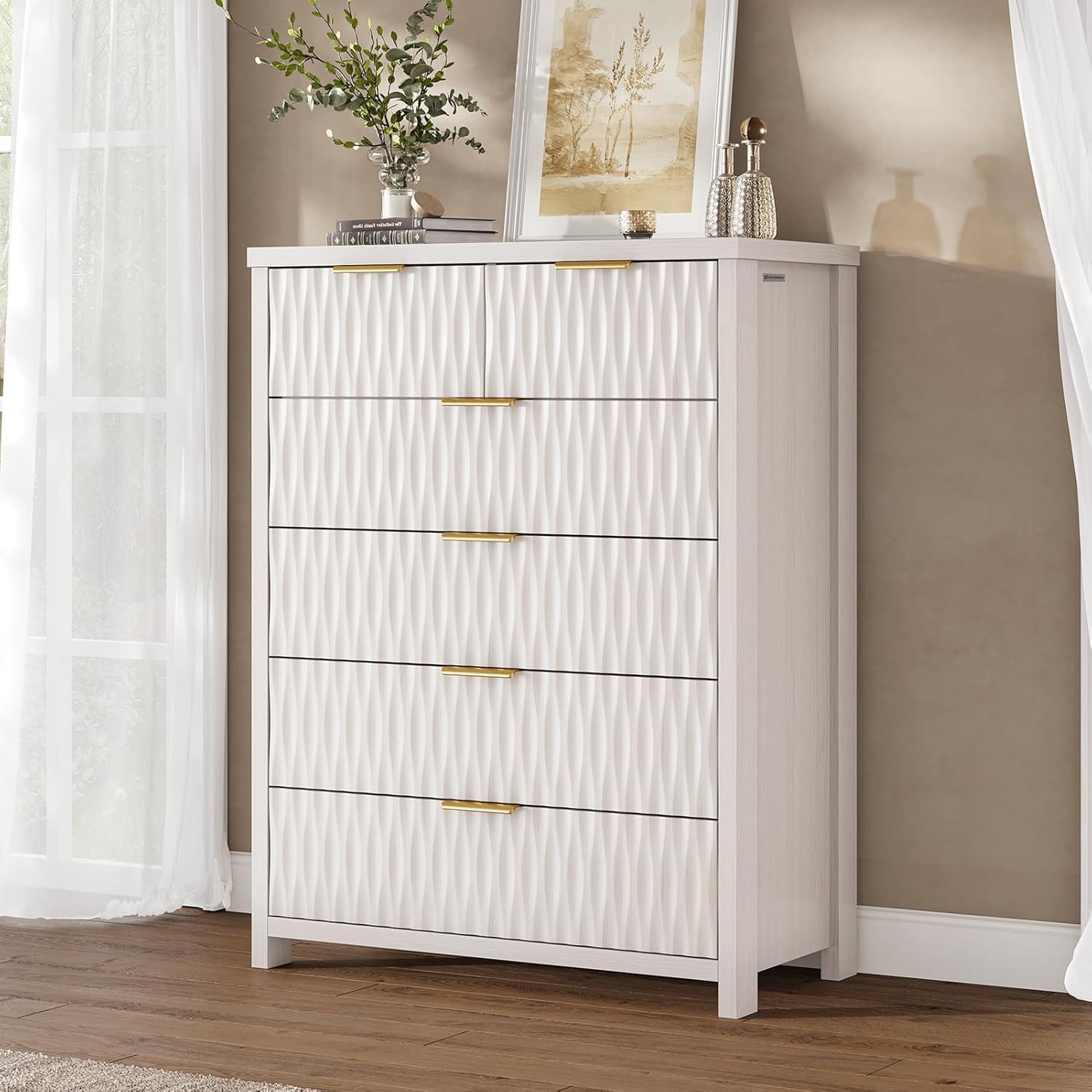 Sikaic Dresser Fluted Tall Dresser with 6 Drawers White White / Engineered Wood / Modern